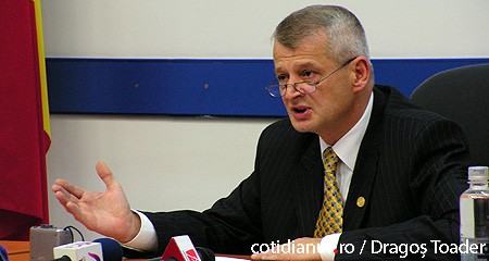 Sorin Oprescu: Unii îmi pun întrebări dacă am vreo legătură cu aurolacii
