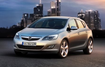 Opel Astra la a 10-a generație: patru nivele de echipare și un preț special