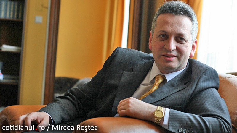 Fenechiu, PNL: Voi cere PD-L, printr-o scrisoare, să ne propună intrarea la guvernare