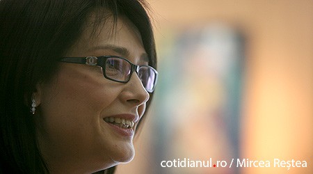 Criză de lux pe bani publici: Fosta şefă de la Fondul Proprietatea a încasat 1,87 milioane de lei în 2009