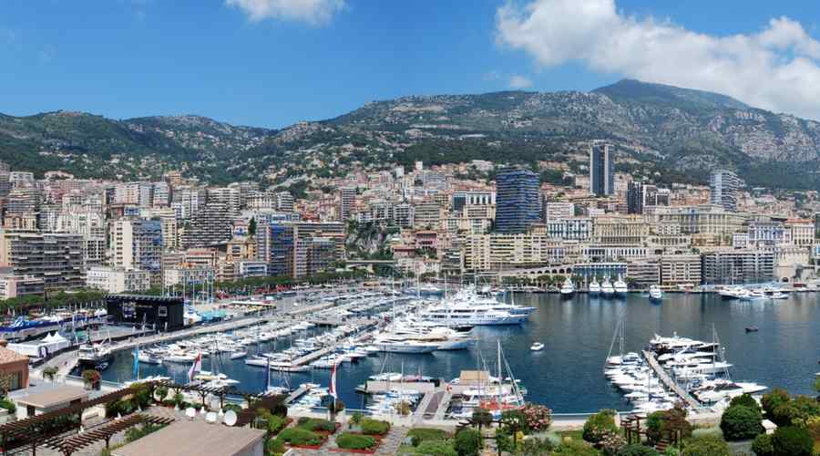 Coincidenţe stranii în cea mai bogată familie din Monte Carlo