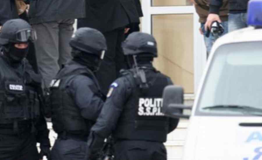 Percheziţii la Alin Simota