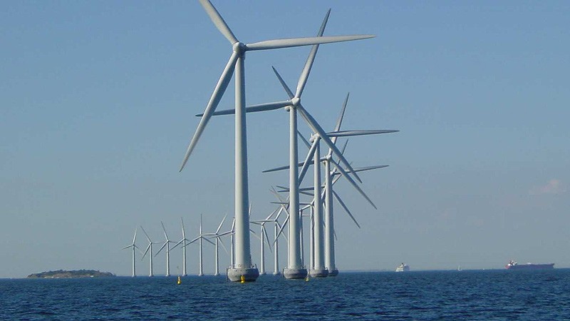 Google investeşte în mori de vânt