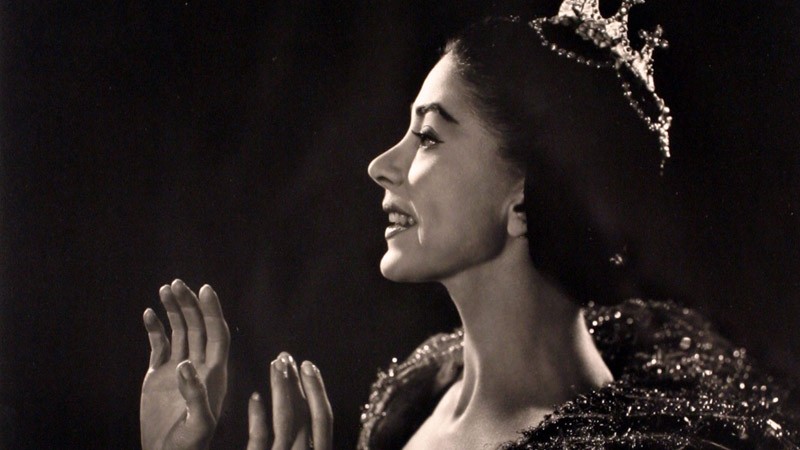 John Wayne şi Margot Fonteyn, mercenarii lui Fidel Castro