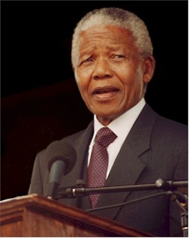 Monument Nelson Mandela în Bucureşti