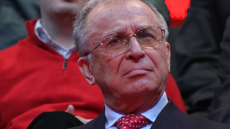 Îl judecă pe Ion Iliescu?