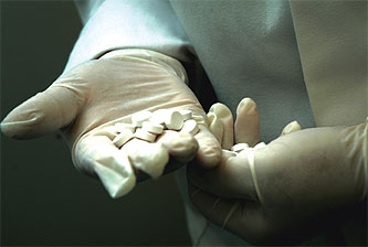 CNAS asigură tratamentul pentru hepatita C