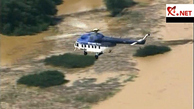 Trece în elicopter/ „prea-iubitul” mariner