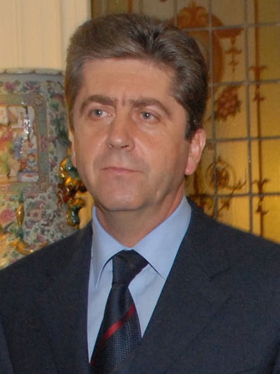 Nu suntem într-un război şi nu suspendăm temporar drepturile