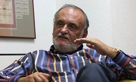 Patriciu construieşte o clădire de birouri în Piaţa Romană