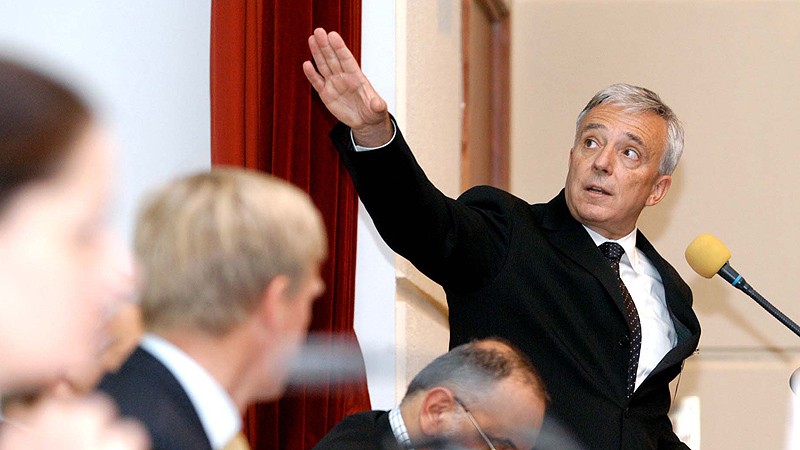 Primele nouă bănci din piaţă discută azi nivelul expunerilor pe România