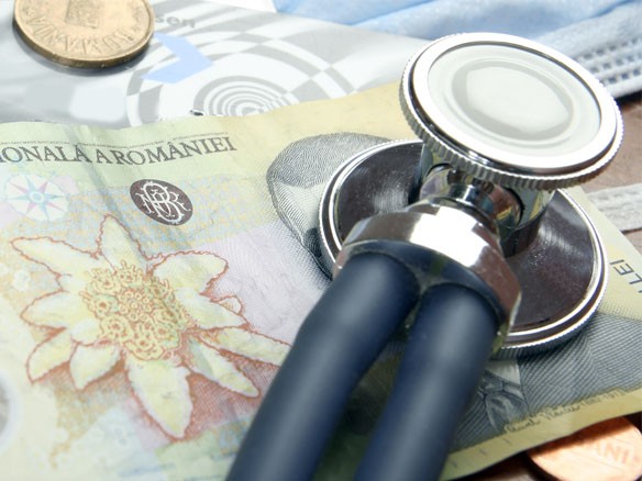 Cursul a scăzut spre 4,2350 lei/euro după primele tranzacţii