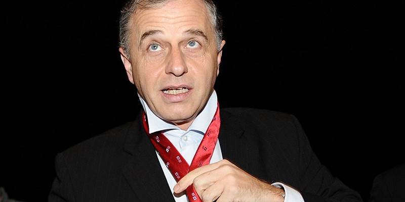 Senatorii vor ca miniştrii să fie prezenţi la dezbaterile legilor importante