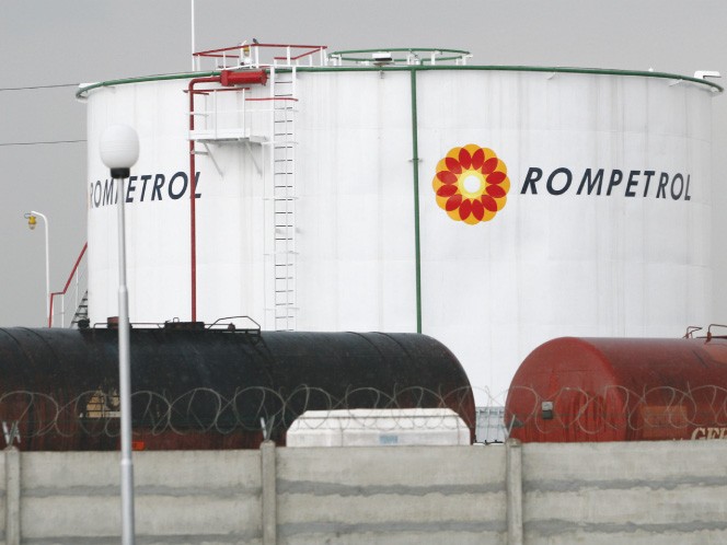 ANAF a pus sechestru pe terenurile şi instalaţiile Rompetrol Rafinare