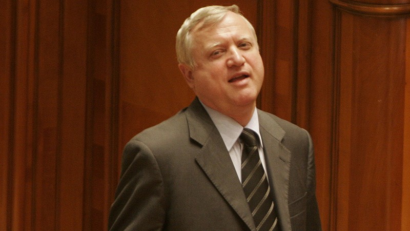 Marian Sârbu: Dumneavoastră credeţi că ministerele se împart aşa, ca la tarabă?