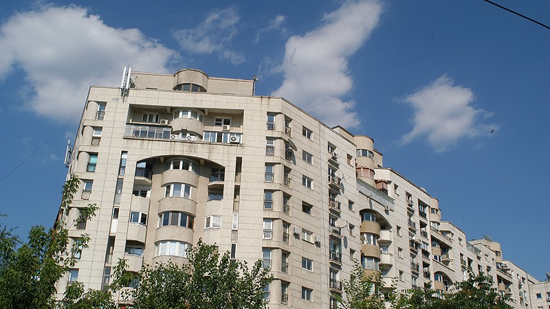 Asigurarea obligatorie a locuinţelor ar putea intra în vigoare din vară