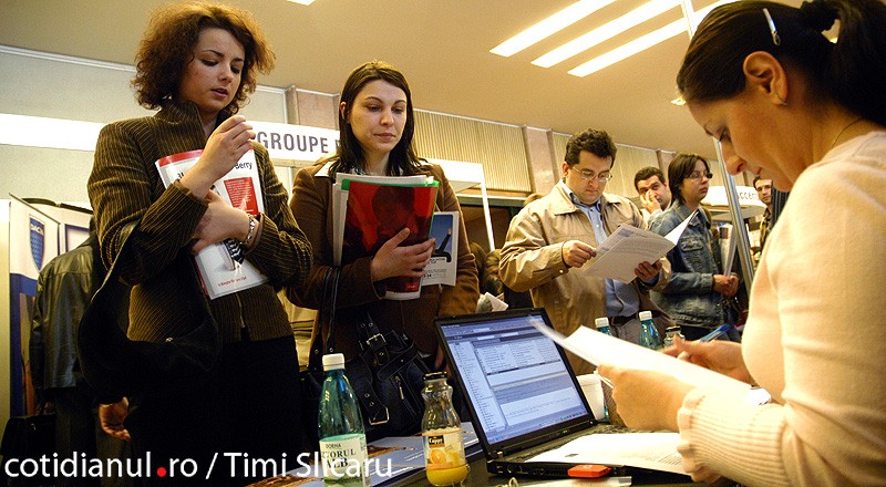 Doar unul din şapte şomeri sub 25 de ani şi-a găsit un job în 2010