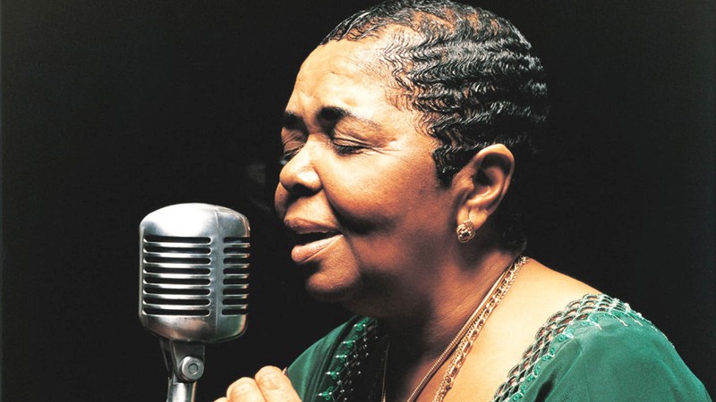 Concertul Cesaria Evora, reprogramat în octombrie