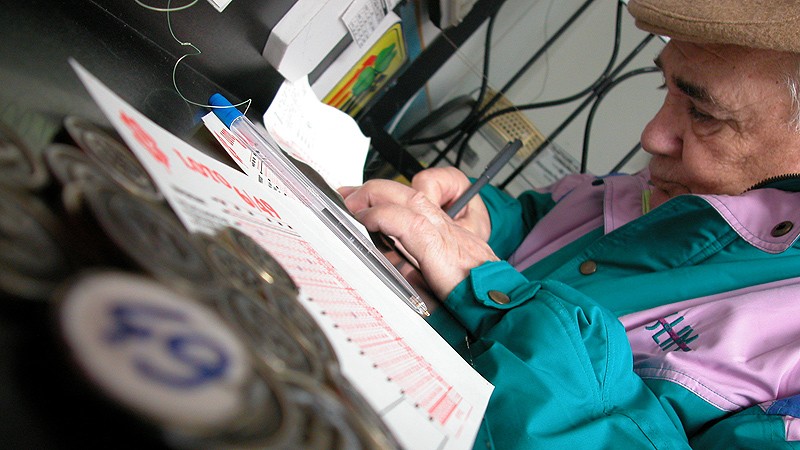 1,3 milioane de euro la extragerea Loto 6/49