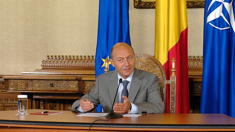 România nu are obiecţii faţă de simplificarea acordării cetăţeniei de către Ungaria