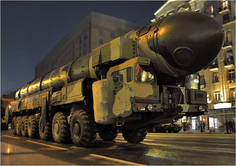 Rusia îşi testează rachetele fabricate în timpul Războiului Rece
