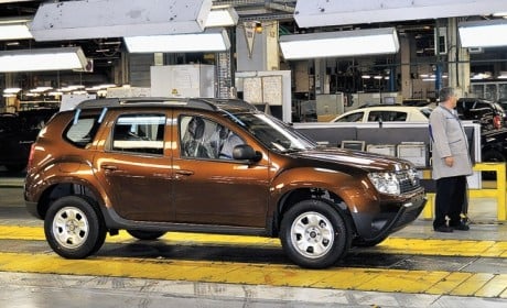 Dacia pregăteşte două noi variante de Duster