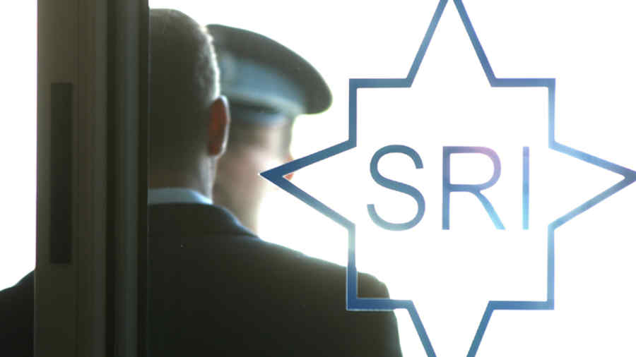 SRI, din politică și justiție, în economie