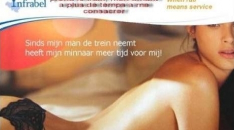 „De când soţul meu ia trenul, petrec mai mult timp cu amantul”