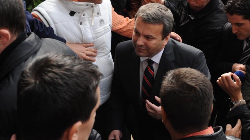 Ialomiţianu: Cu certitudine salariile vor creşte în 2011