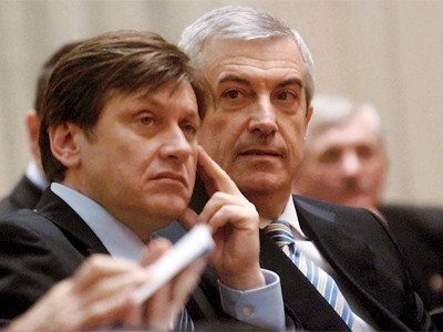 Liberalii nu primesc lecţii despre cum să se împotrivească lui Băsescu