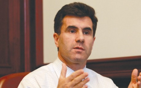 Lucian Croitoru: O creştere economică credibilă, abia în trimestrul II din 2011