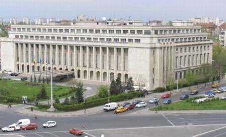 Întreţinerea Palatului Victoria costă cât pentru un întreg cartier din Bucureşti