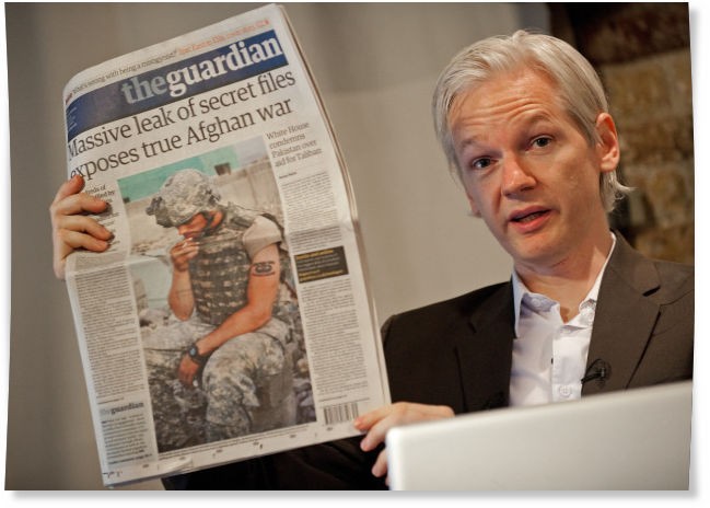 Assange: Guvernele vestice au impus o „blocadă fiscală” libertăţii de expresie