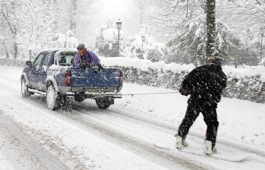 VIDEO- Ce drumuri mai sunt închise (ştire în curs de actualizare)