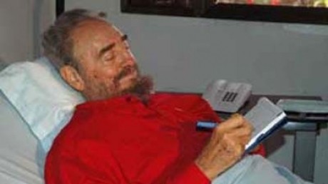 WikiLeaks: Fidel Castro a fost la un pas de moarte în 2006