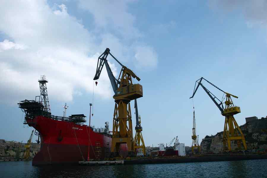 Tulcea: Bara Sulina, închisă circulaţiei navelor maritime