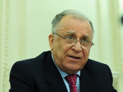 Iliescu: Retorica de mahala îl dezavantajează pe Victor Ponta