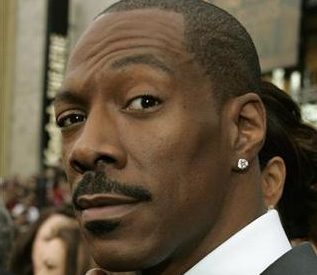 Eddie Murphy a dezminţit zvonul că a murit