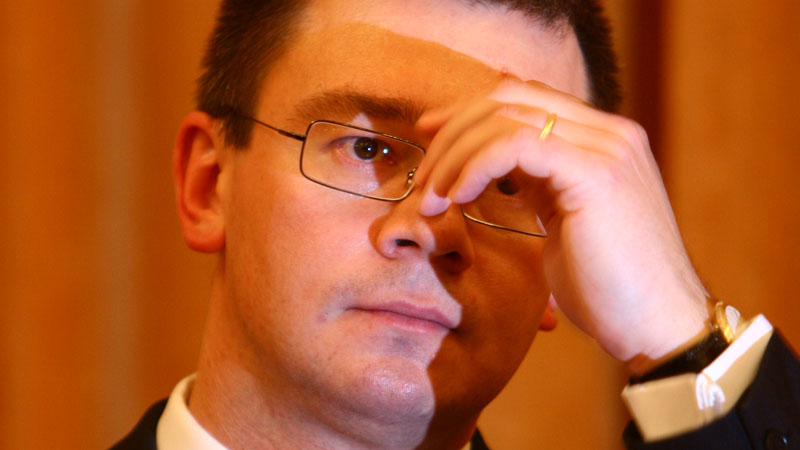 Soţia prim-ministrului administrează sute de spaţii ale Petrom