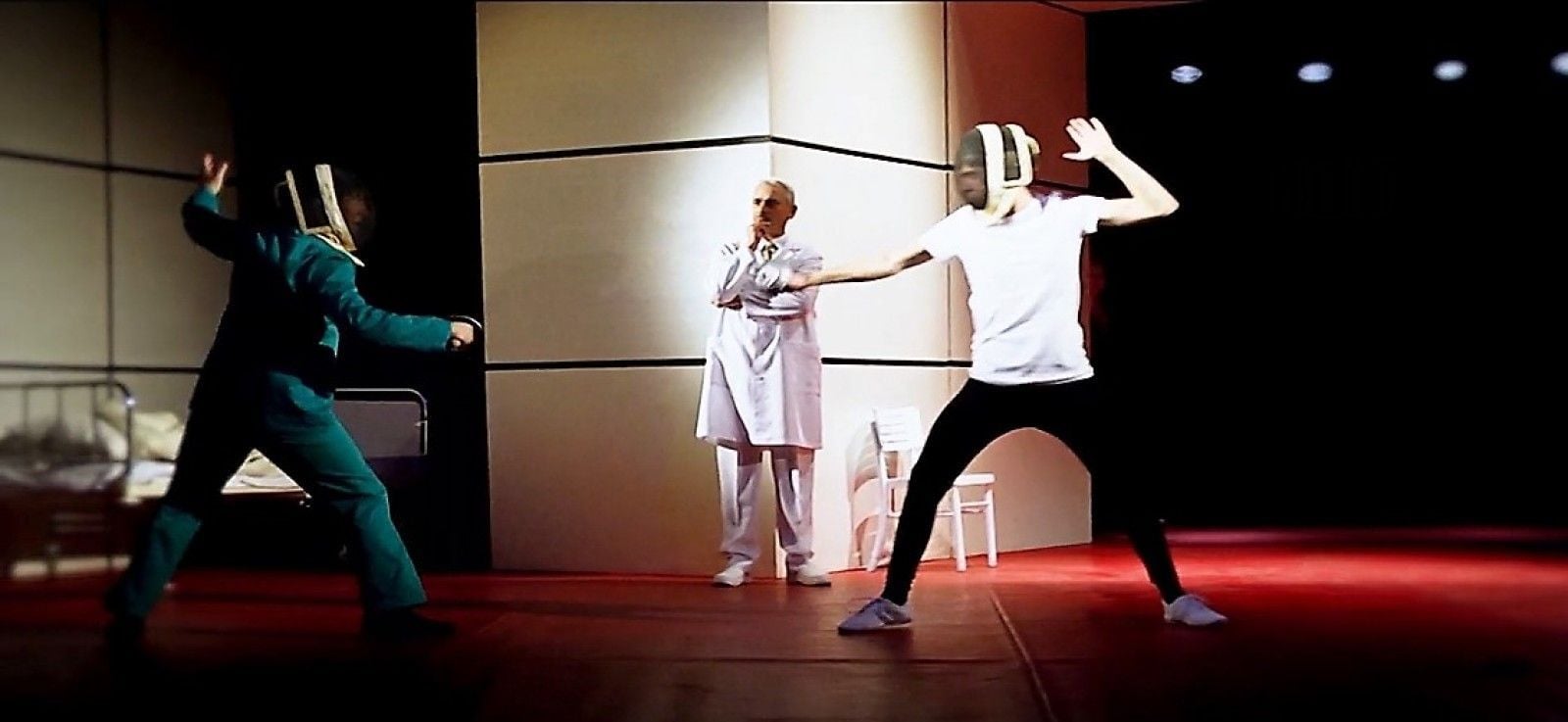 Există sau nu dramaturgie română? (II)