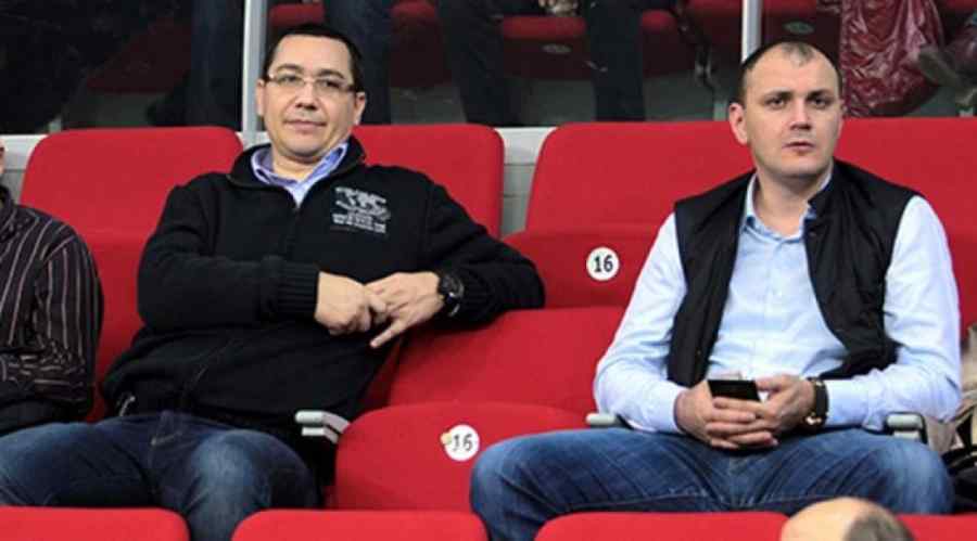 Victor Ponta şi Sebastian Ghiţă, în vacanţă în Dubai