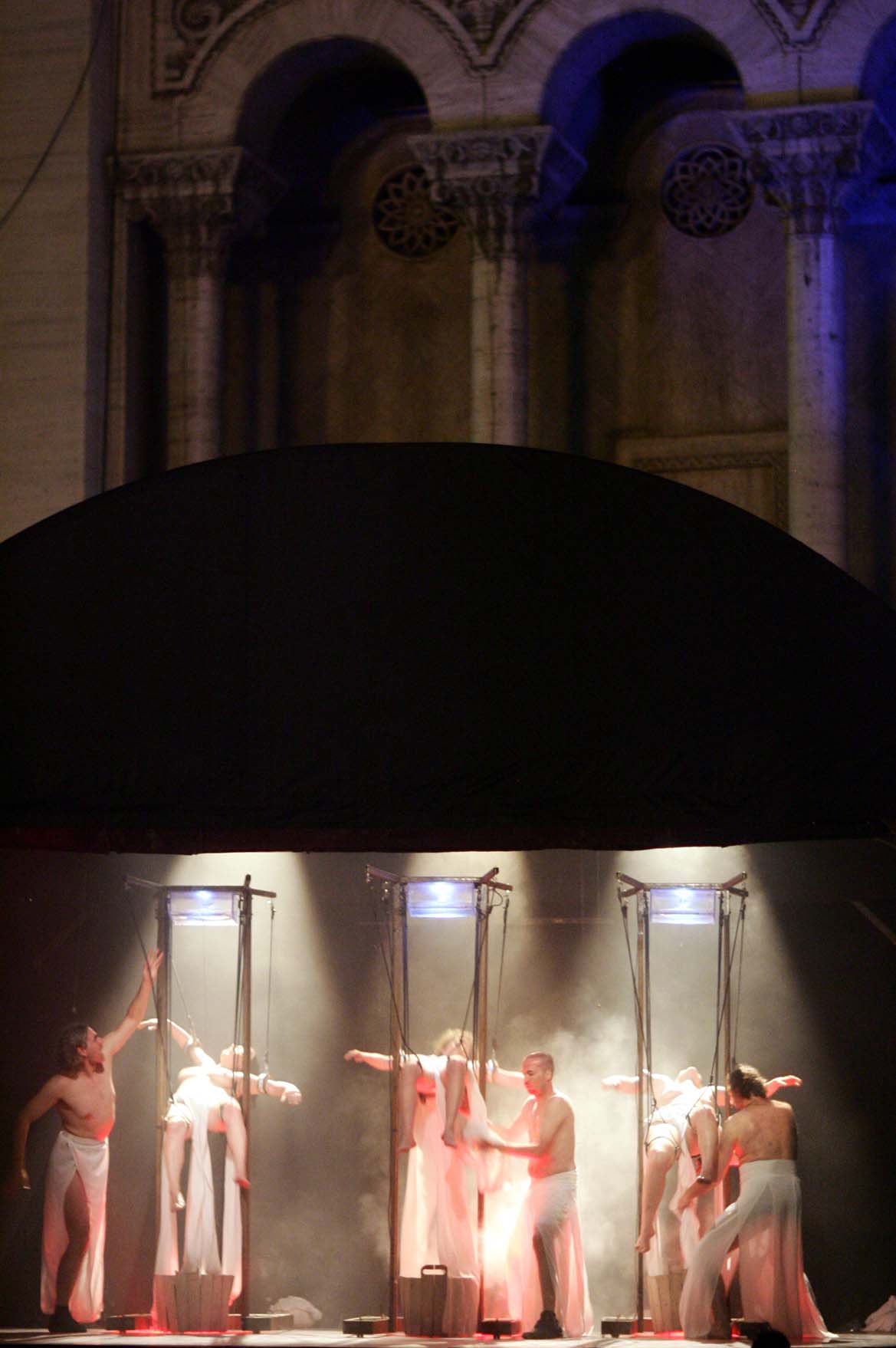 Lumea magică a teatrului