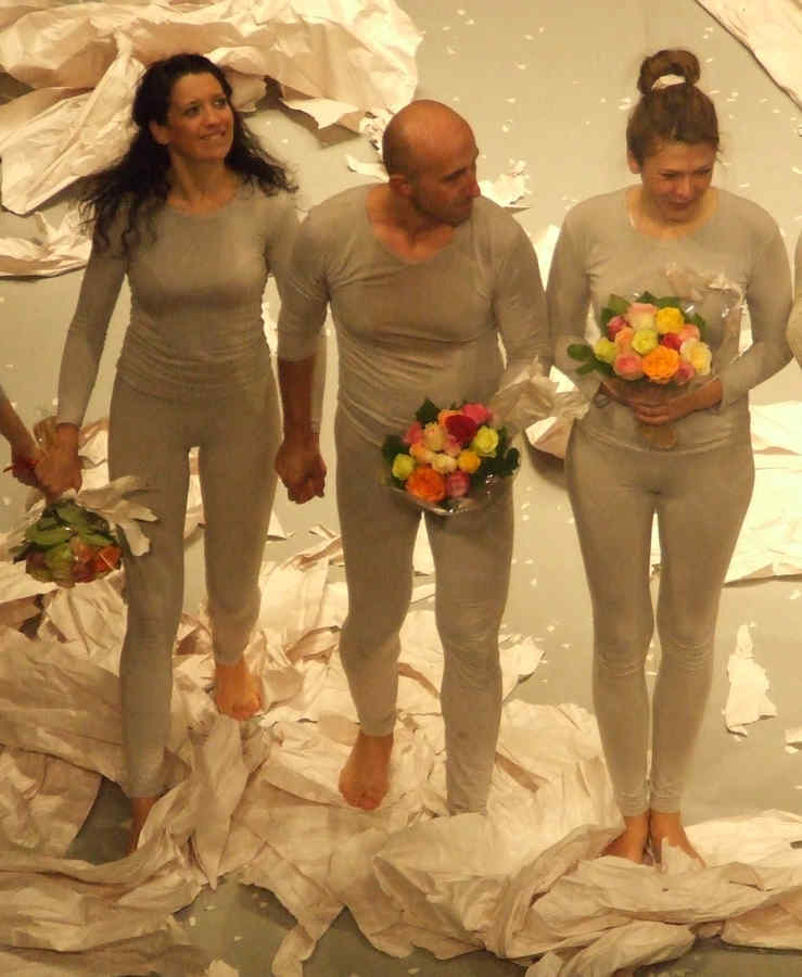 Aplauze la Paris pentru spectacolul „Ubu Rege”