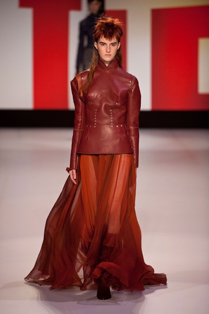 Parada tendinţelor: Céline, Chloé, Haider Ackermann, Jean Paul Gaultier, Kenzo, Véronique Leroy…