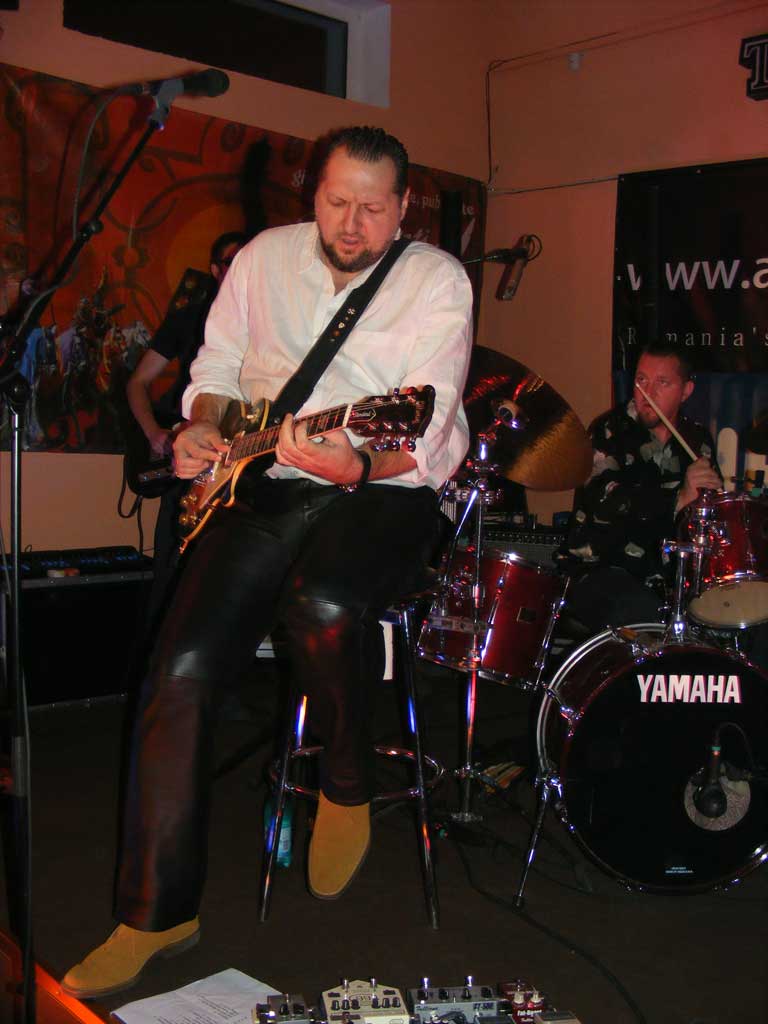 „Summer Solo Nights”, cu AG Weinberger