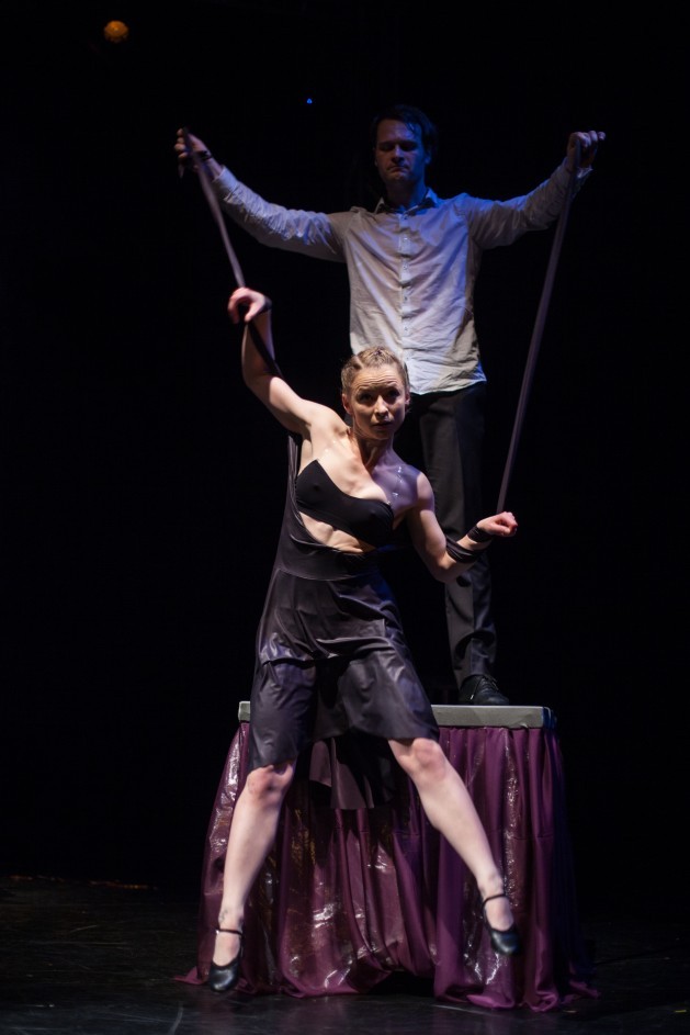 „ZIC ZAC”, spectacol de teatru şi dans, la Bursa Elveţiană de Spectacole „Thun”