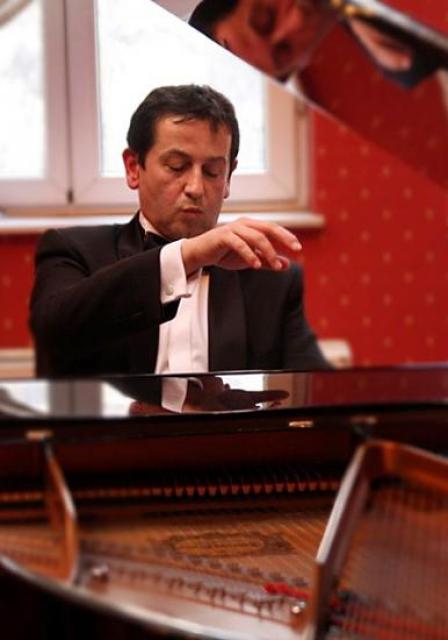 „Pianul călător” cu Horia Mihail, la New York