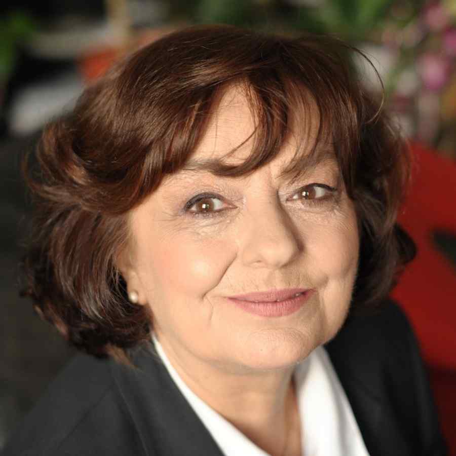 La Mulți Ani, Ana Blandiana