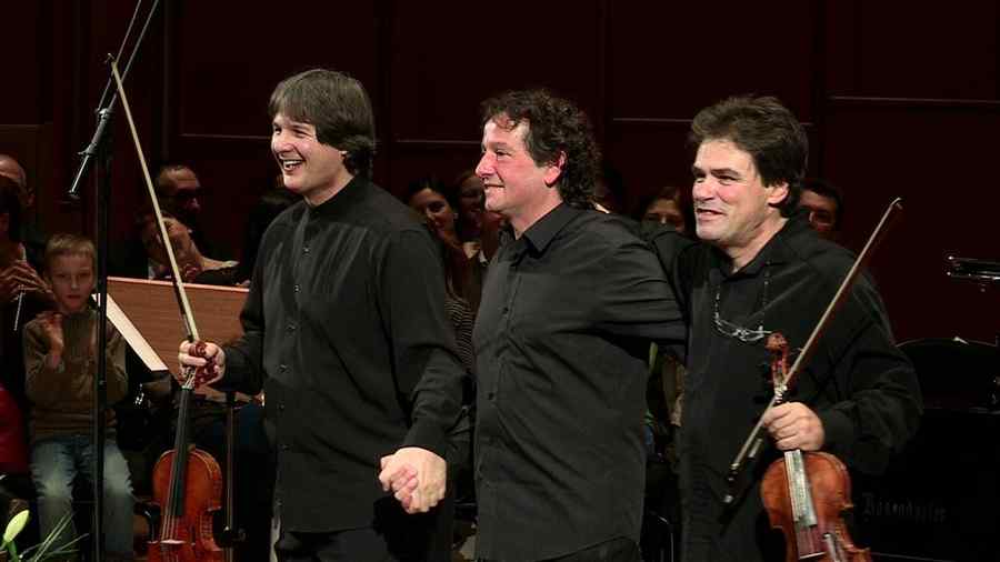 Londonezii, învăluiţi de muzica lui George Enescu