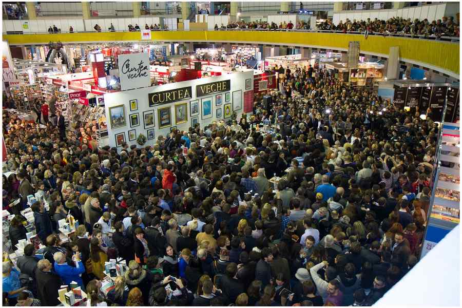 Black Friday în Cetatea cărţilor Gaudeamus